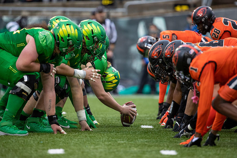 #6 Oregon can Secure a Pac-12 Title Game Berth Against Rivals Oregon St