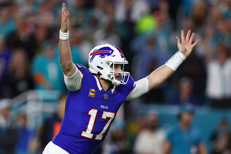 Josh Allen Rally Bills over Dolphins. Buffalo Secures No. 2 seed in AFC