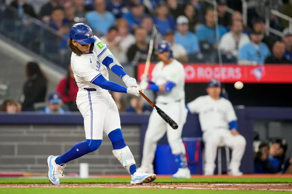 Bichette hits First HR of year, Bassitt gets First win as Blue Jays beat Mariners 5-3