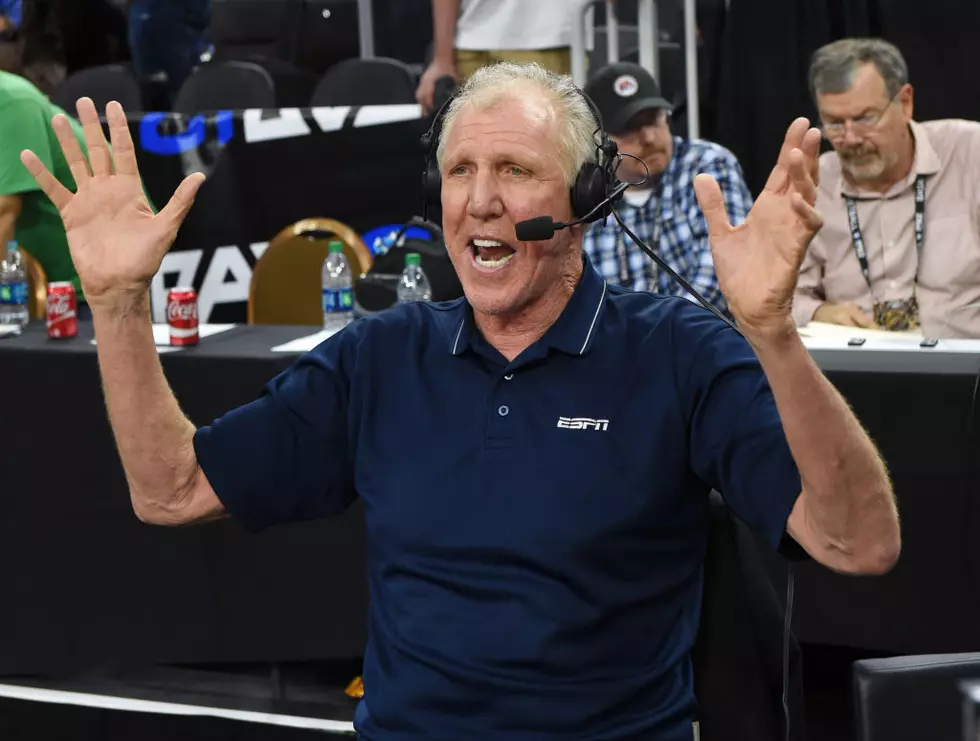 “From Swishes to Stories: Legendary Player Turned Voice of the Game, Bill Walton, Leaves a Lasting Impact at 71″