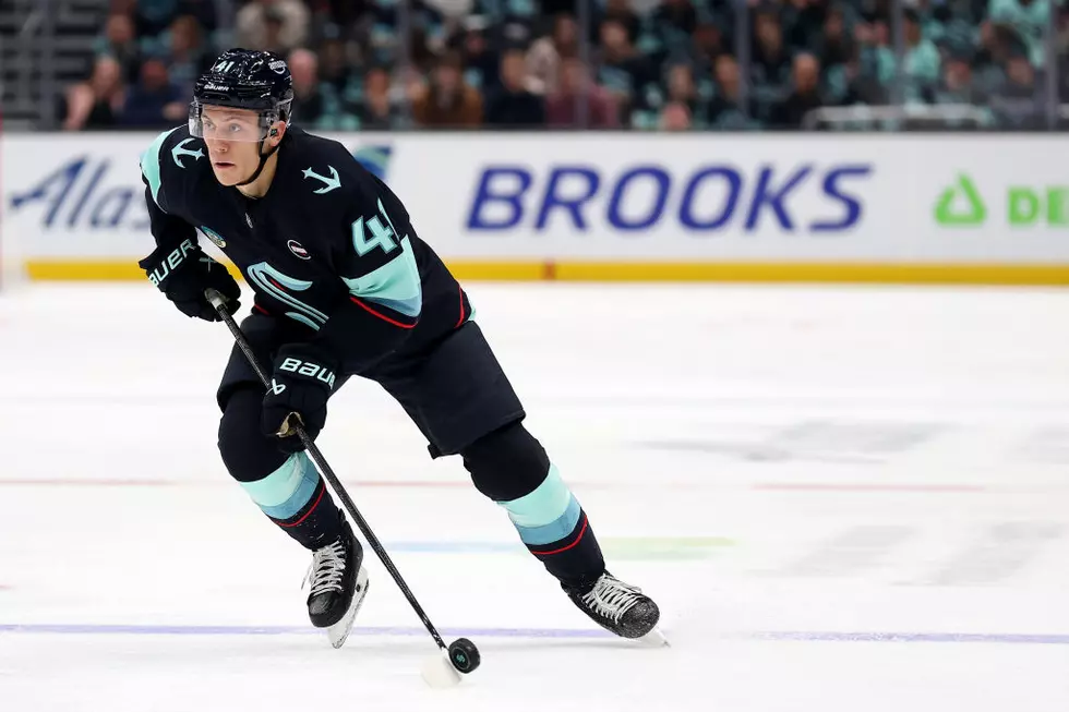 Defenseman Ryker Evans agrees to 2-year extension with Seattle Kraken