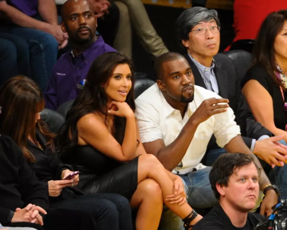 Kanye Tweets Naked Photo Of Kim Kardashian
