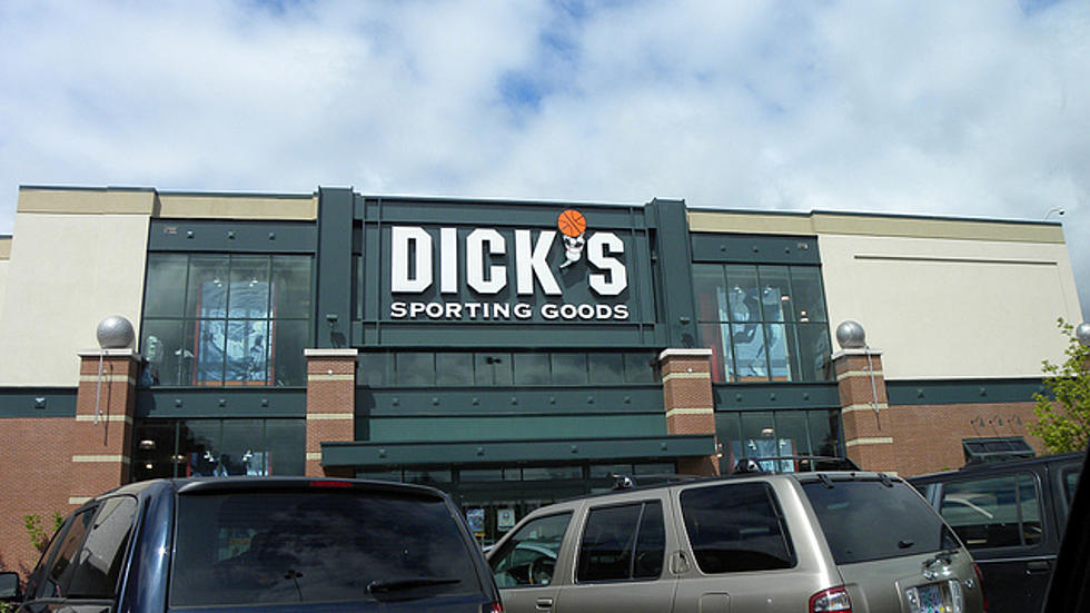 DICK&#8217;S Sporting Good Stores to Close for Two Weeks