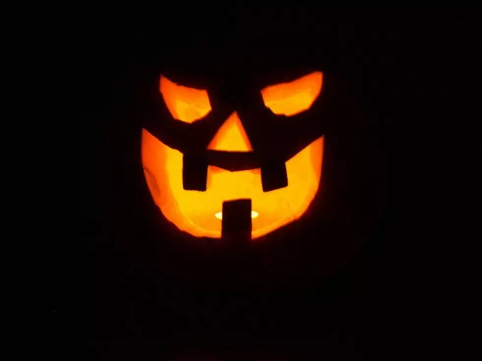 Vote For Your Favorite in the 92.9 The Bull Pumpkin Carving Contest
