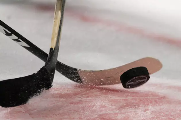 Casper Kids Learn Hockey With the Avalanche