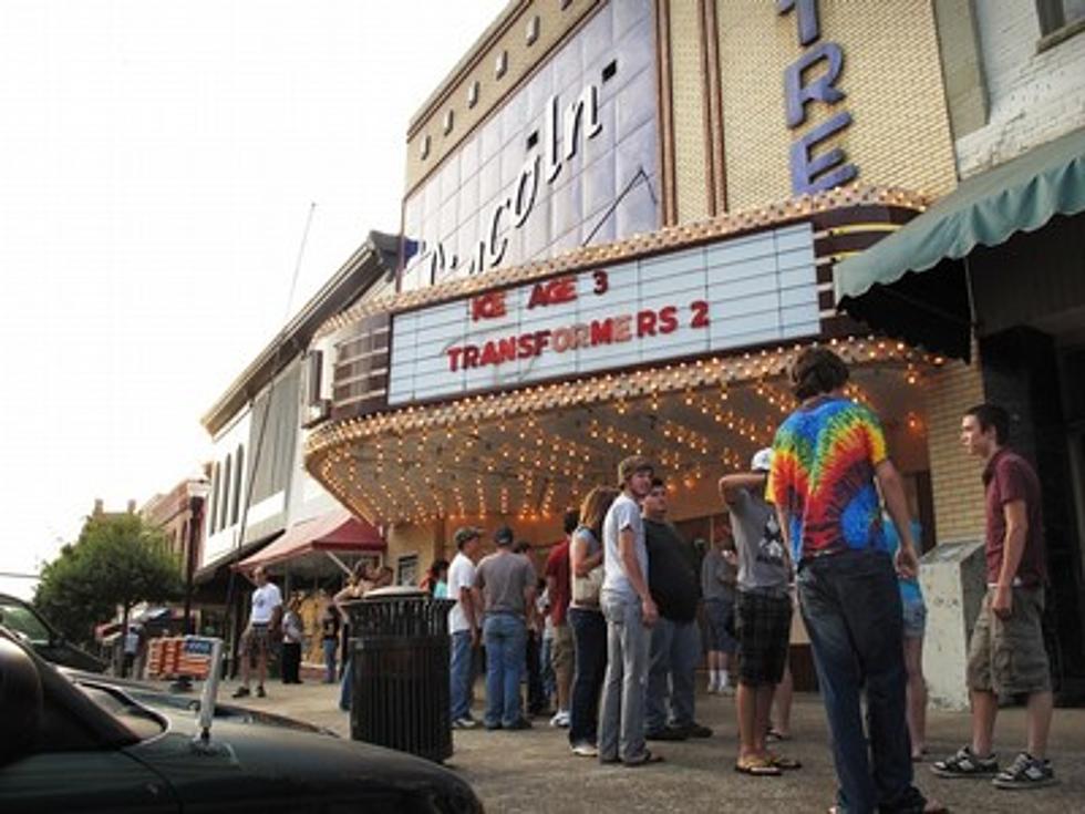 Grab A Bucket-O-PopCorn, We’re Goin’ To The Movies!