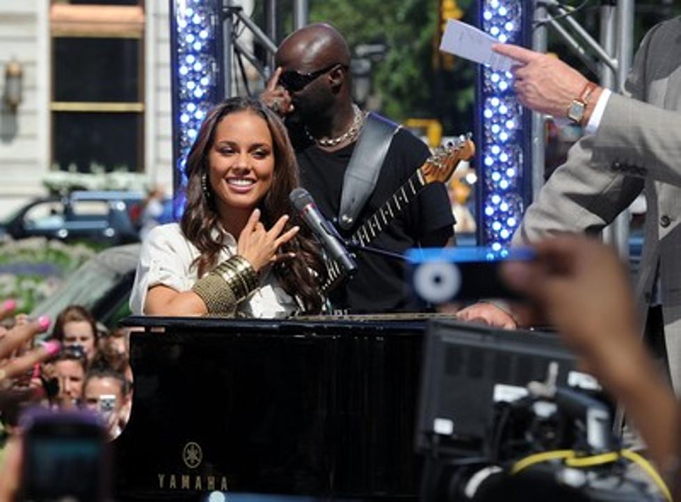 Catchin’ Up With ‘Mommy,’ Alicia Keys!