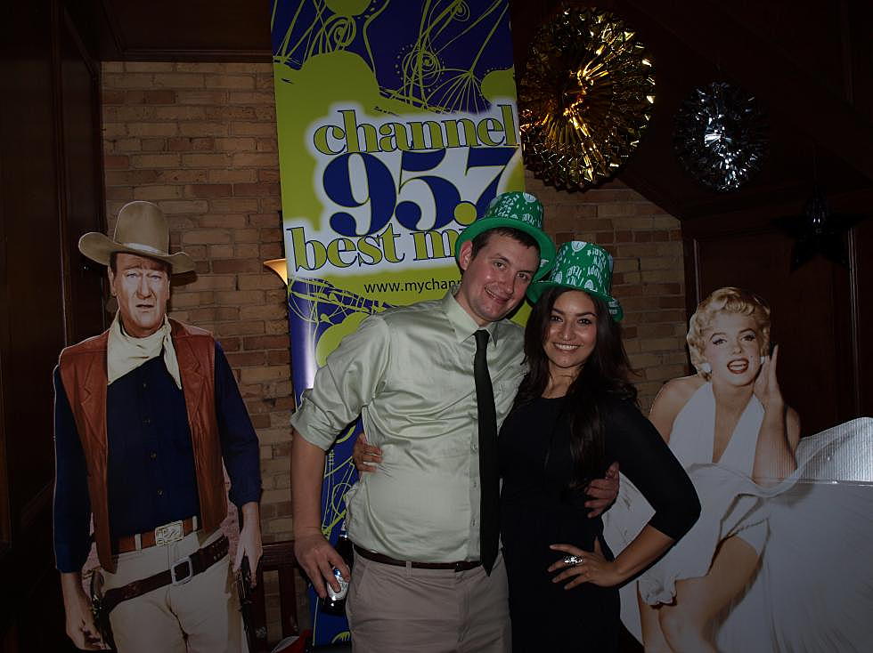 New Year’s Eve Glitz & Glamour Party at McFadden’s – [Gallery]