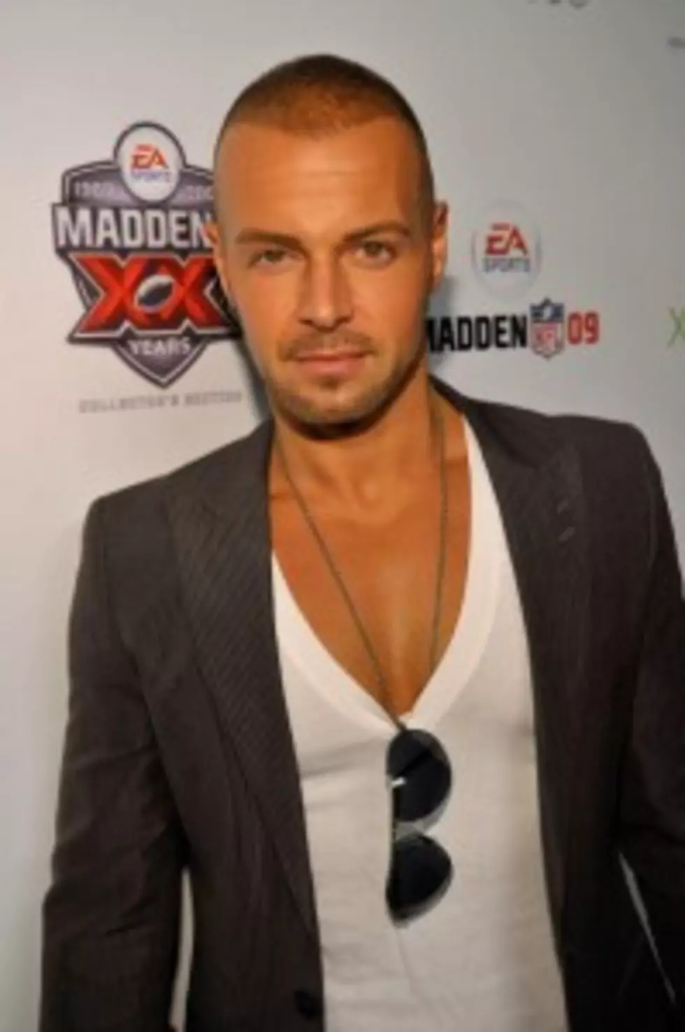Whoa! Joey Lawrence Joining Chippendales In Las Vegas
