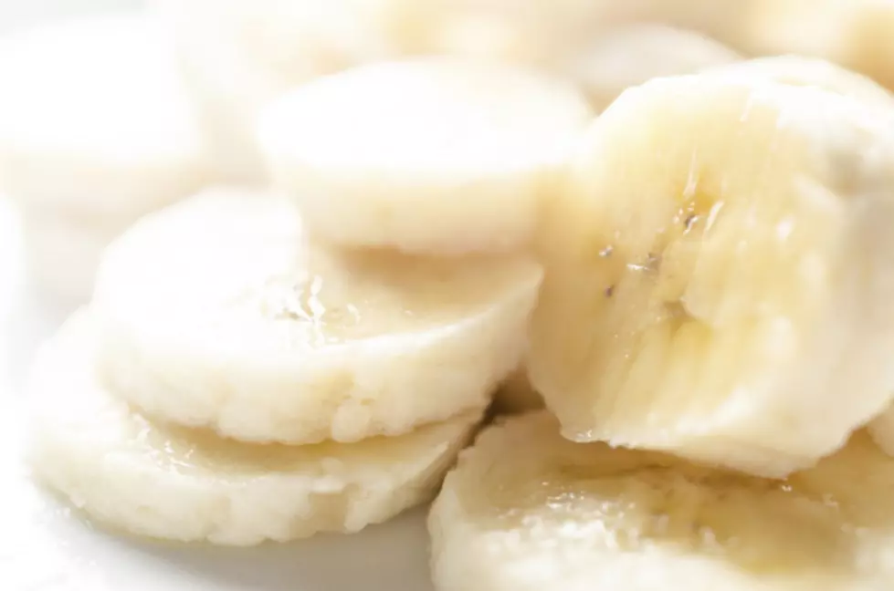 Try This Sliced Banana Trick To Impress Friends