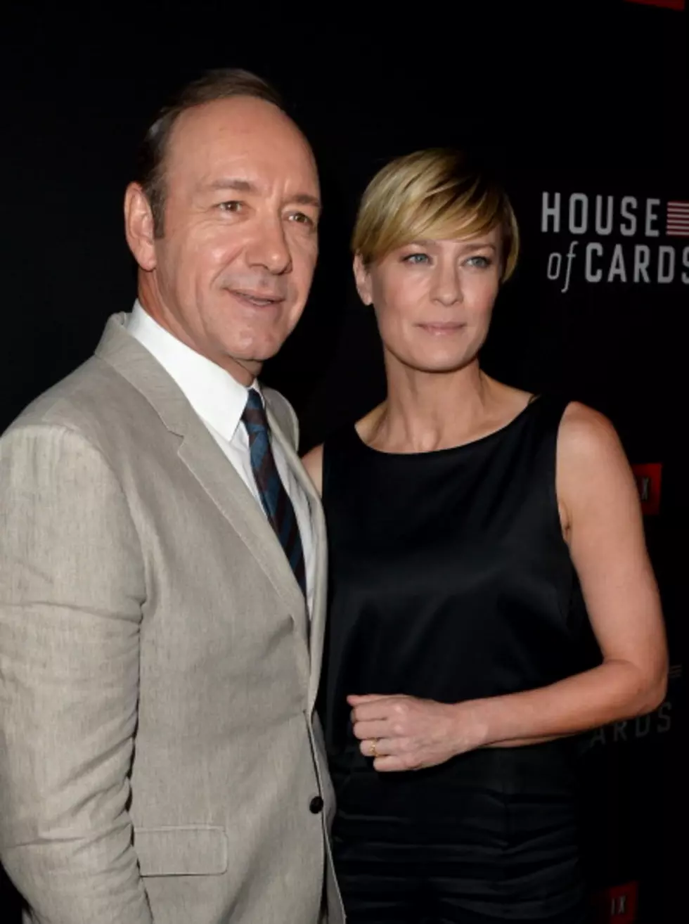 ‘House of Cards’ Means Lots of TV Watching All at Once [Video]