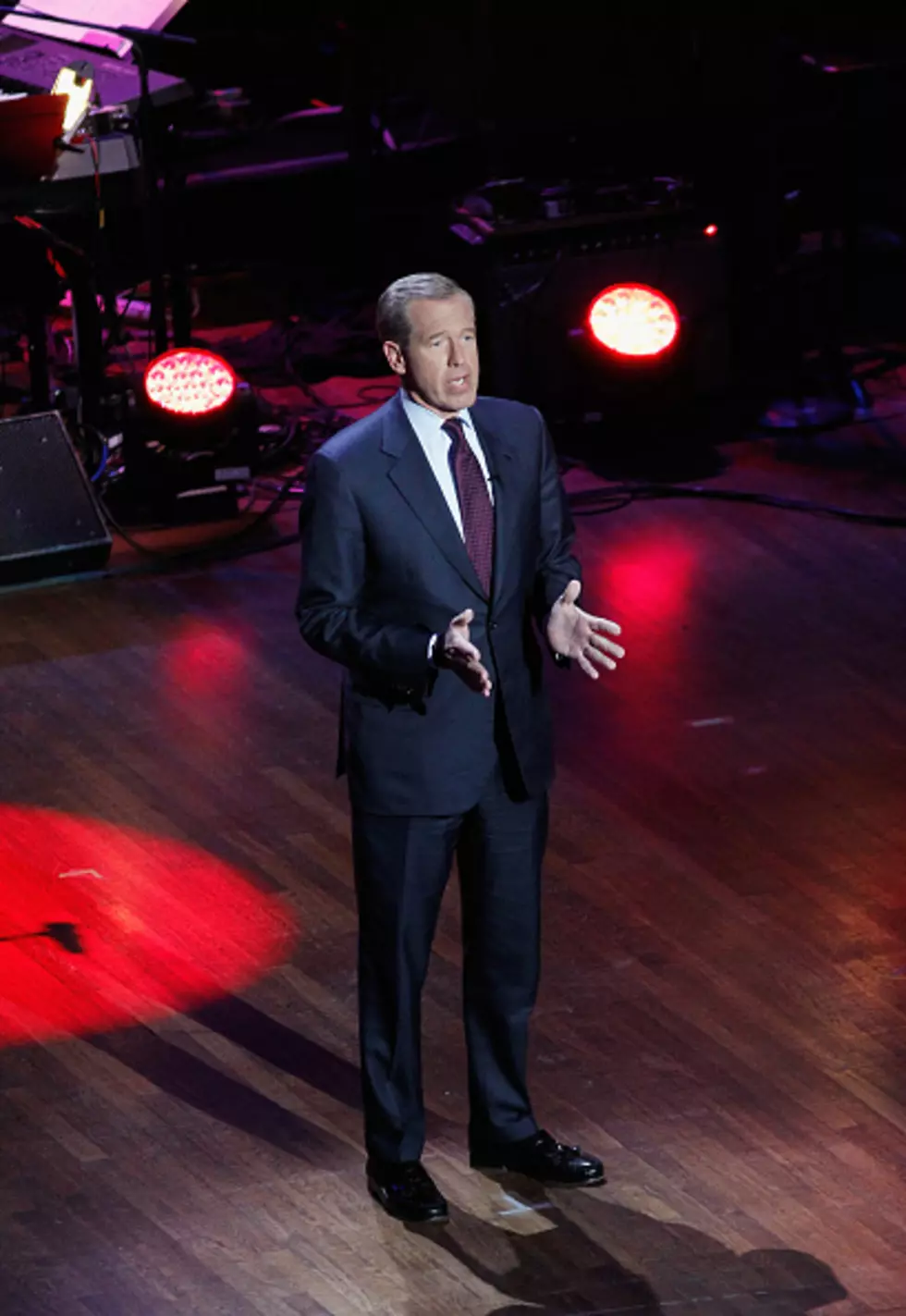 NBC’s Brian Williams Temporarily Steps Down From ‘Nightly News’ [Videos]