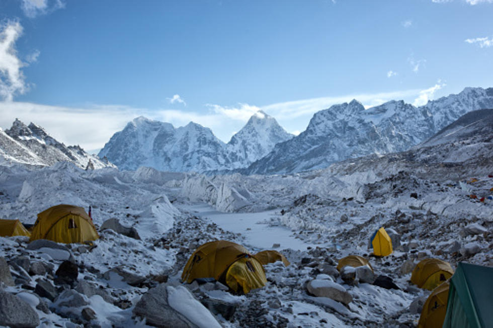 Too Much Human Feces on Mount Everest Is Appaerently A Big Problem