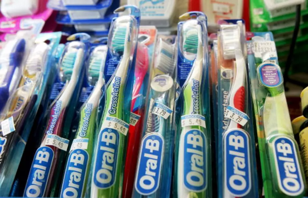 There Is A 60 Percent Chance That Your Toothbrush Has Poop On It!