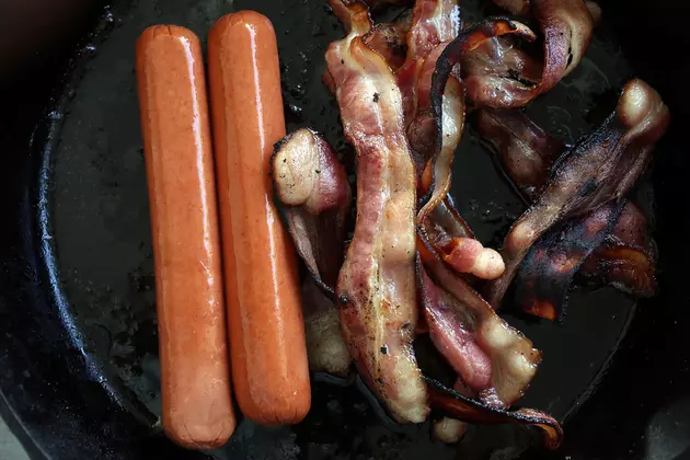 Bacon, Hot Dogs And Processed Meats Cause Cancer