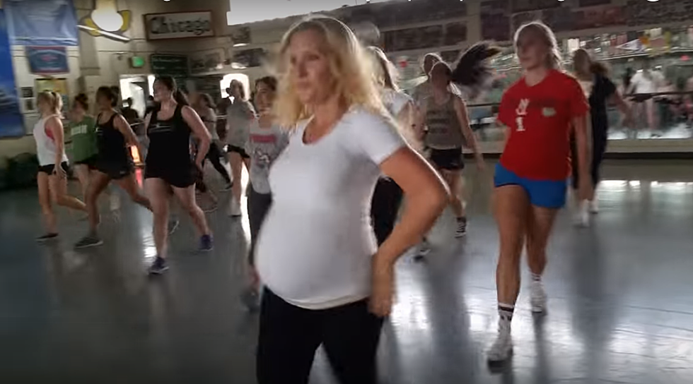 Pregnant Hip Hop Dance Routine Goes Viral [Video]