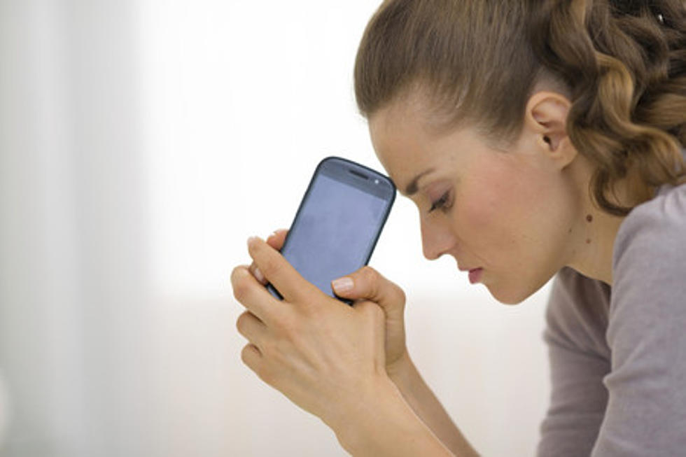 Study Shows Why You Shouldn’t Touch Another Person’s Cell Phone