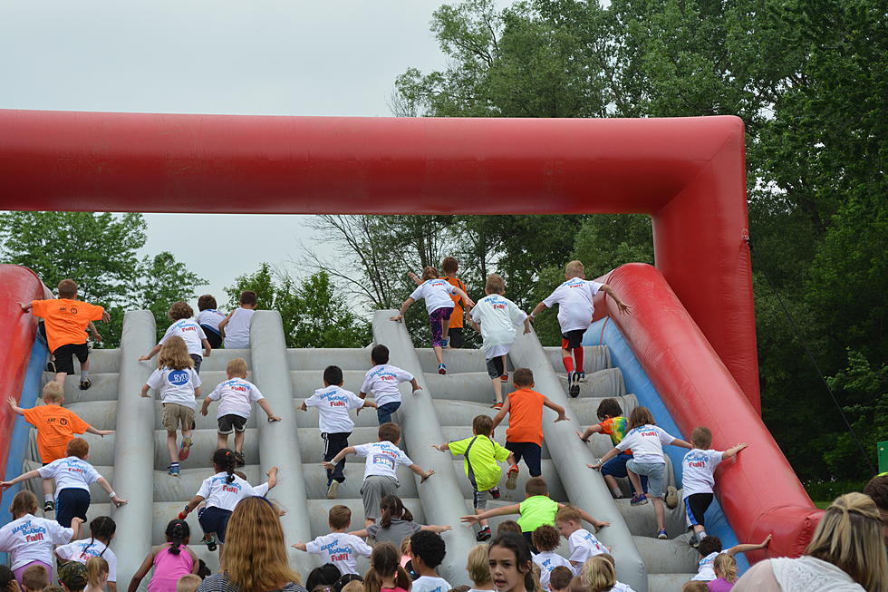 The Krazy Kids Inflatable Fun Run Was Bouncy Fun For All [Photos]