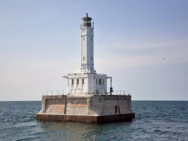 Historic Michigan Lighthouses Up For Auction