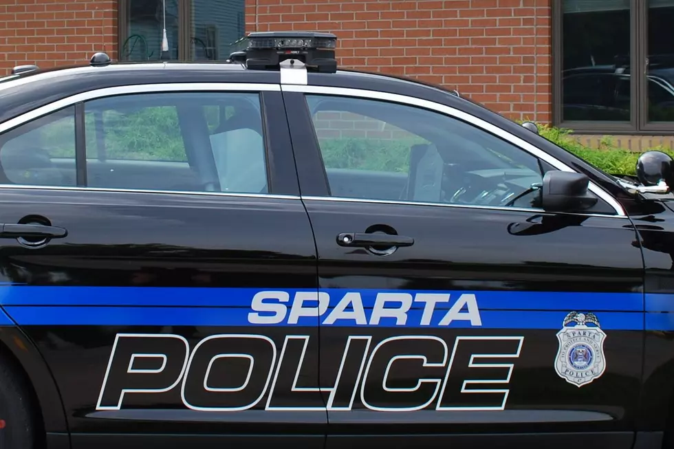 PEOPLE DOING GOOD: Sparta Police Officer Does a Cool Thing