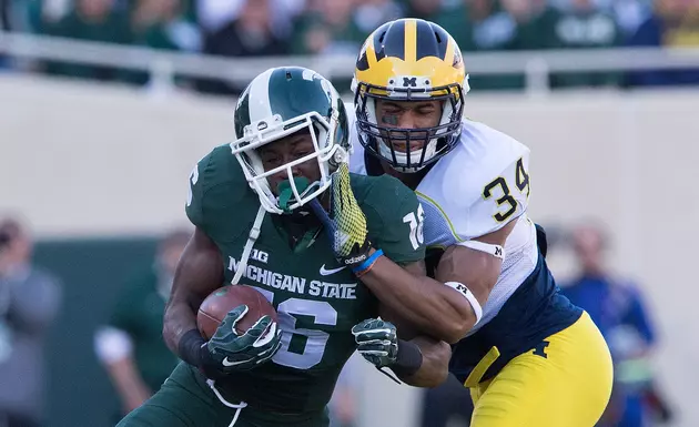 Michigan Vs Michigan State Football Game This Weekend! &#8211; Find Out Who To Root For [Quiz]
