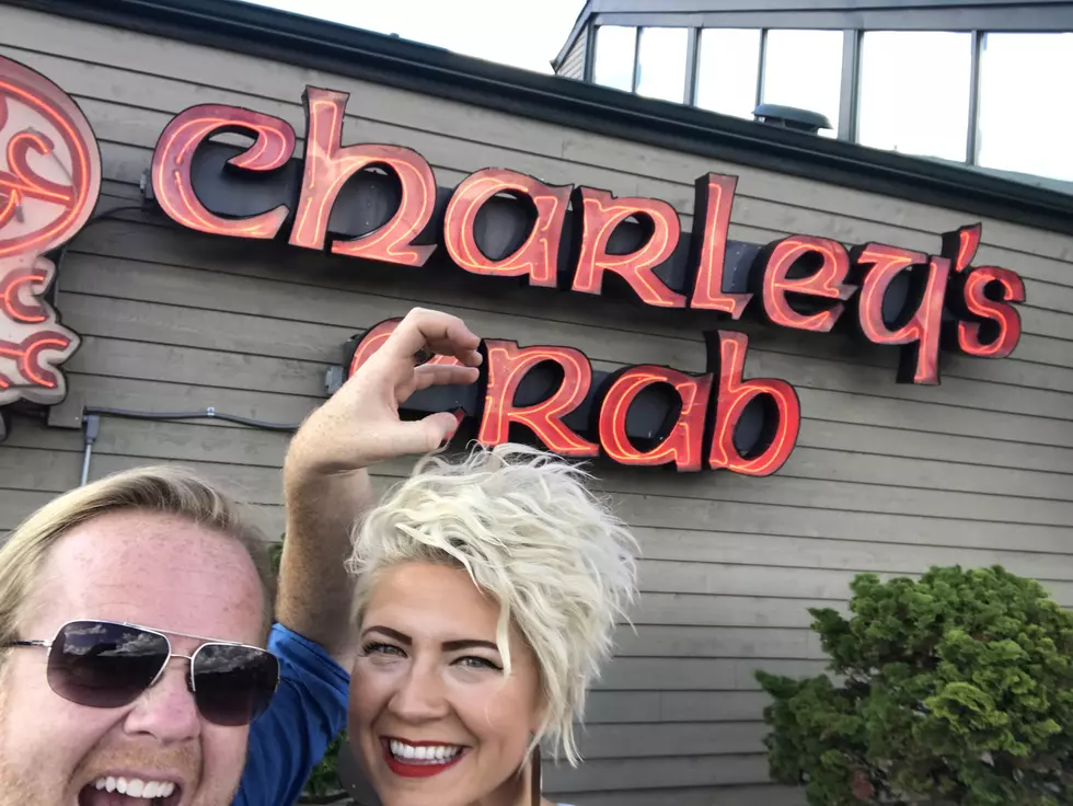 Fish Visits Charley’s Crab For Restaurant Week
