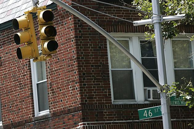 It&#8217;s Officially Law: When Stoplights Are Out, It&#8217;s a 4-Way Stop