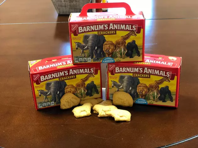 Animal Crackers Remove Cages Because PETA &#8211; Fish&#8217;s RAAANT-burger