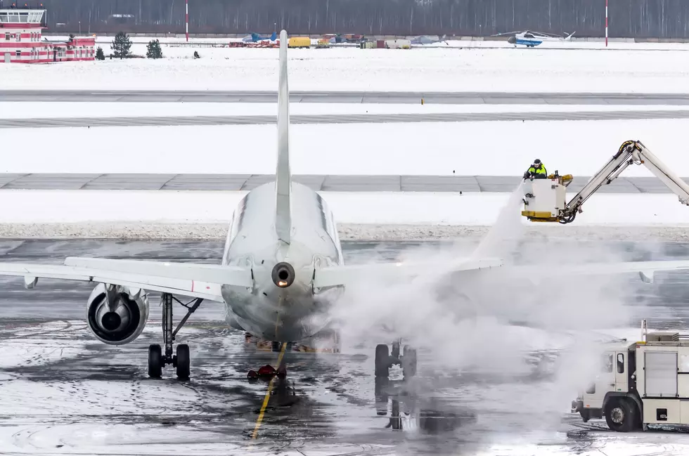 Weather Cancels or Delays Most Midday Flights Monday at GRR