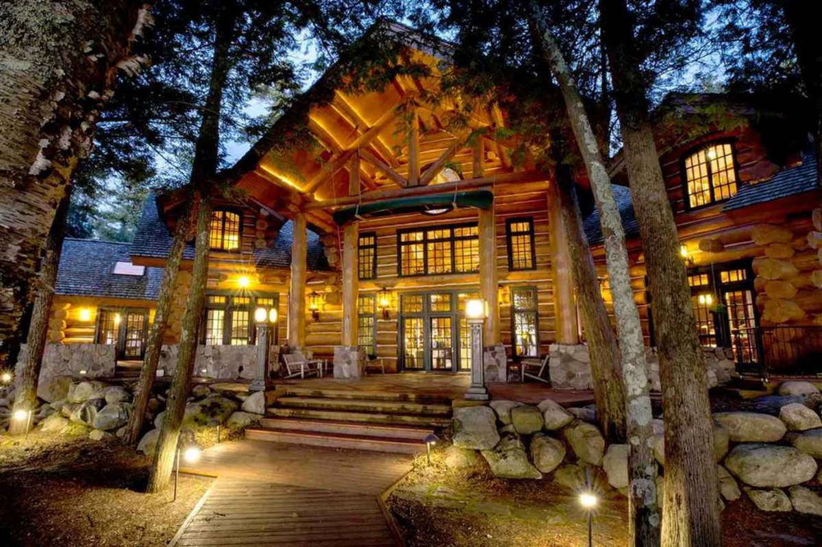 $3 Million "Log Cabin" For Sale In Northern Michigan