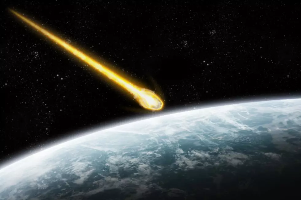 Huge Asteroid IS Passing Very Close To Earth This Weekend