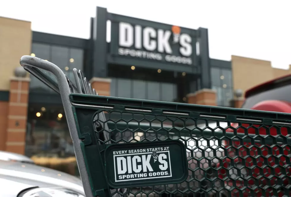 DICK&#8217;S Sporting Goods Hiring 9K People for the Holidays