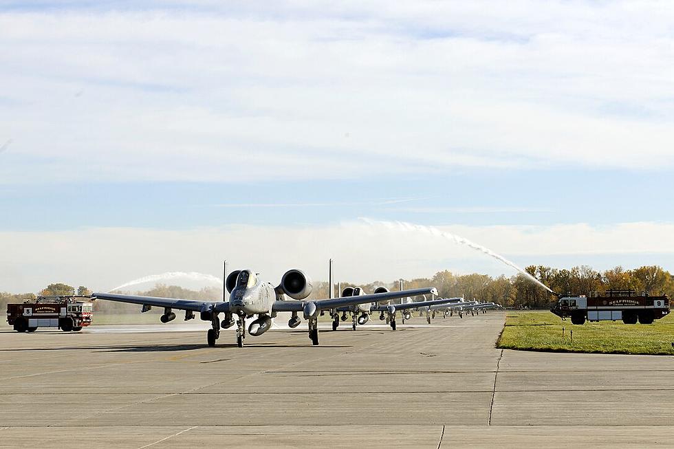 Watch: Michigan’s 127th Fighter Squadron Uses Michigan Highway For A-10 Warthog Training