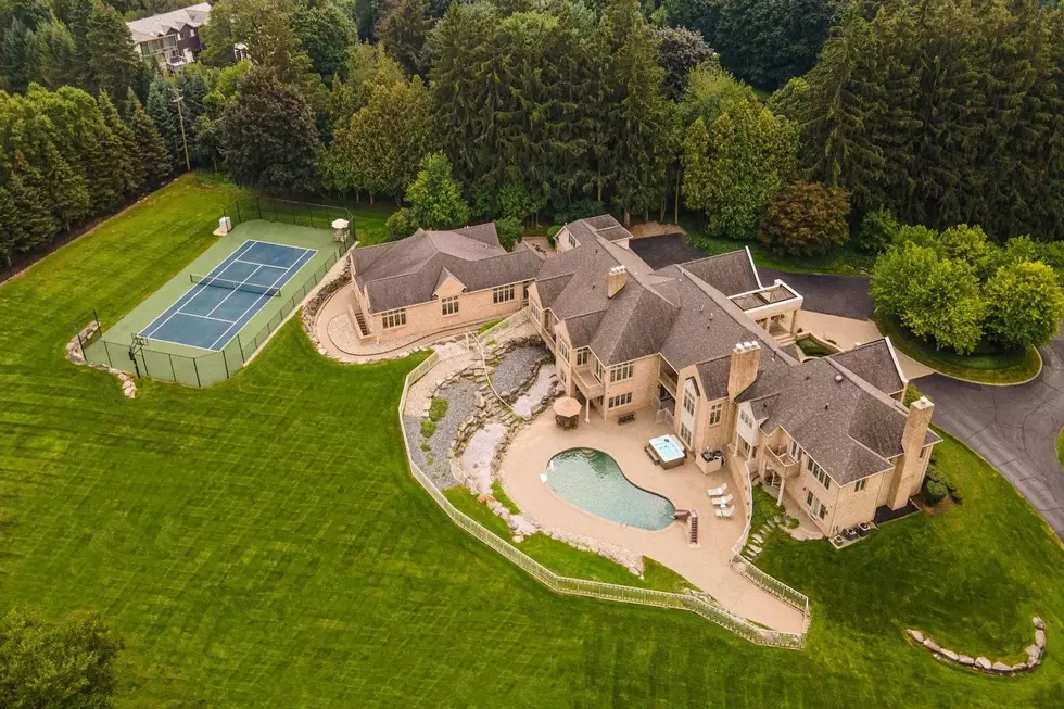 Credit: Big Joe Pesh / Dan Gutfreund of Sotheby's Realty