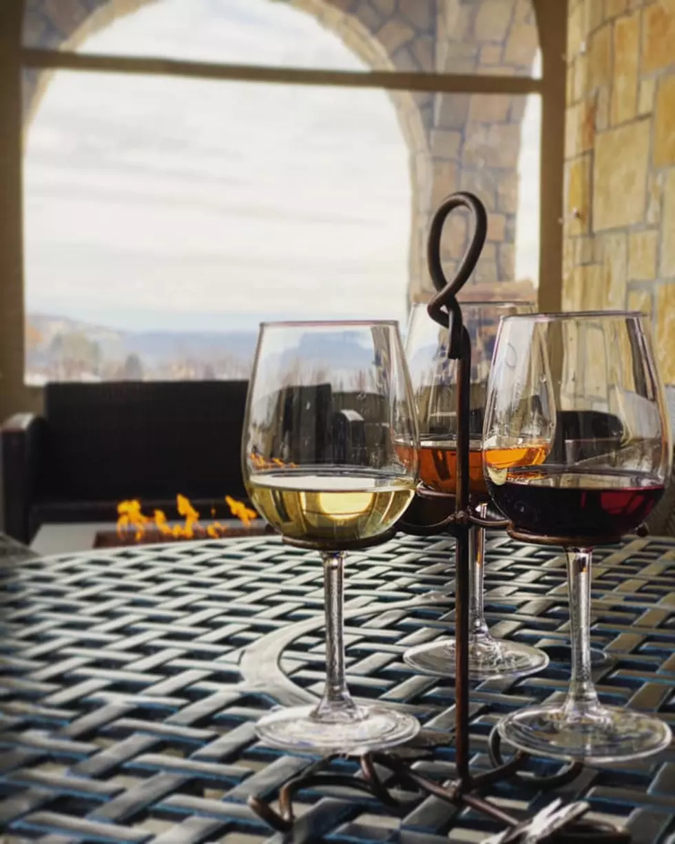 Mari Vineyards on Facebook