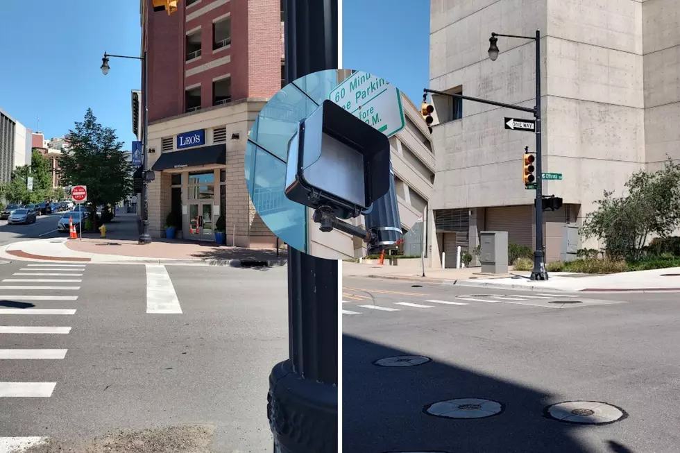 Why Are The Traffic Lights Still Blinking Red In Downtown Grand Rapids?