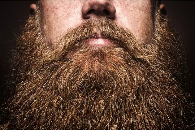 Man sets world record with beard, toothpicks