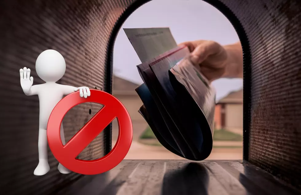Is It Actually Legal to Tip Your Mail Carrier In Michigan?