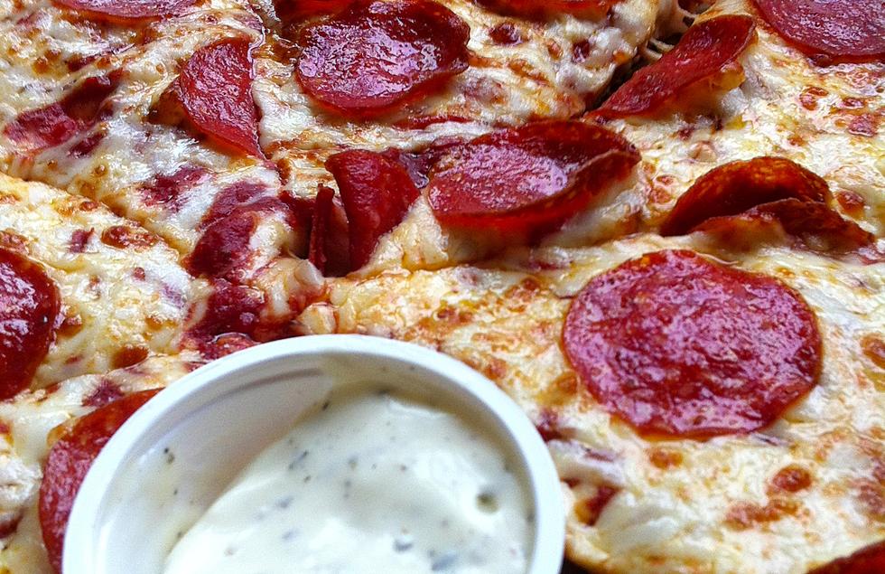 This Michigan Pizza Place Is Giving Away A Free Year’s Worth Of Ranch