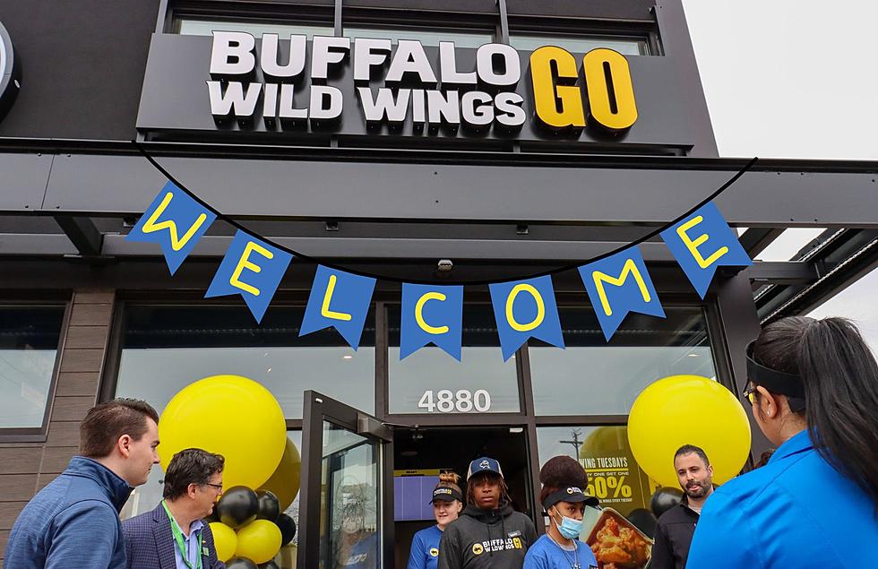 This is Not a Drill: Michigan Just Got Our First Drive-Thru Buffalo Wild Wings