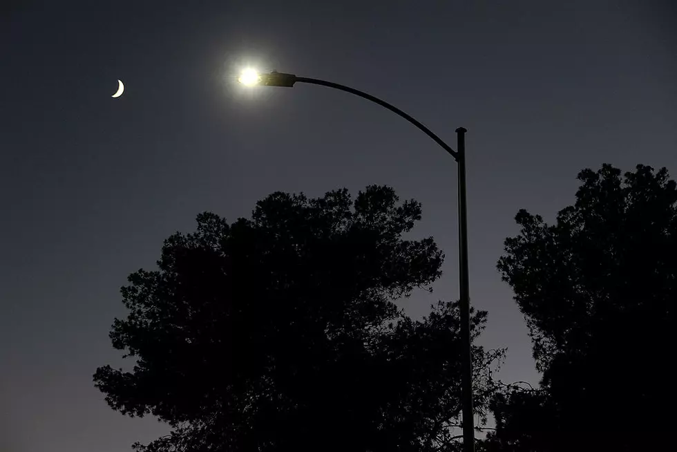 Las Vegas Begins Replacing 6600 Streetlights With LED Fixtures