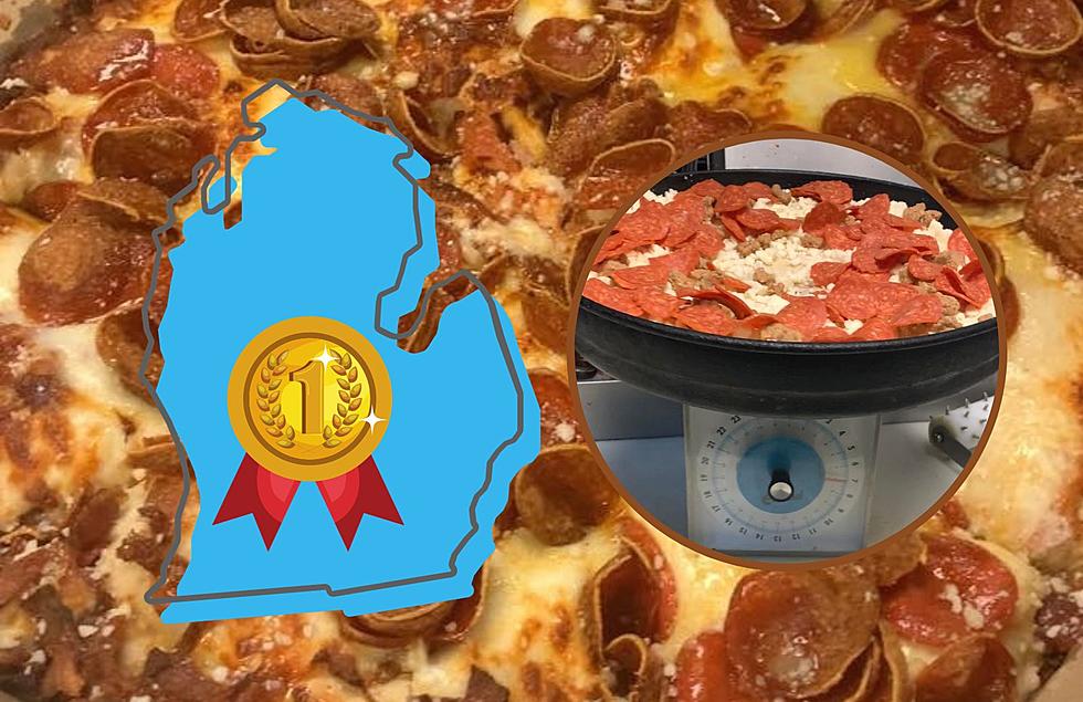 Can You Conquer Michigan’s Largest 6-lb Pizza?