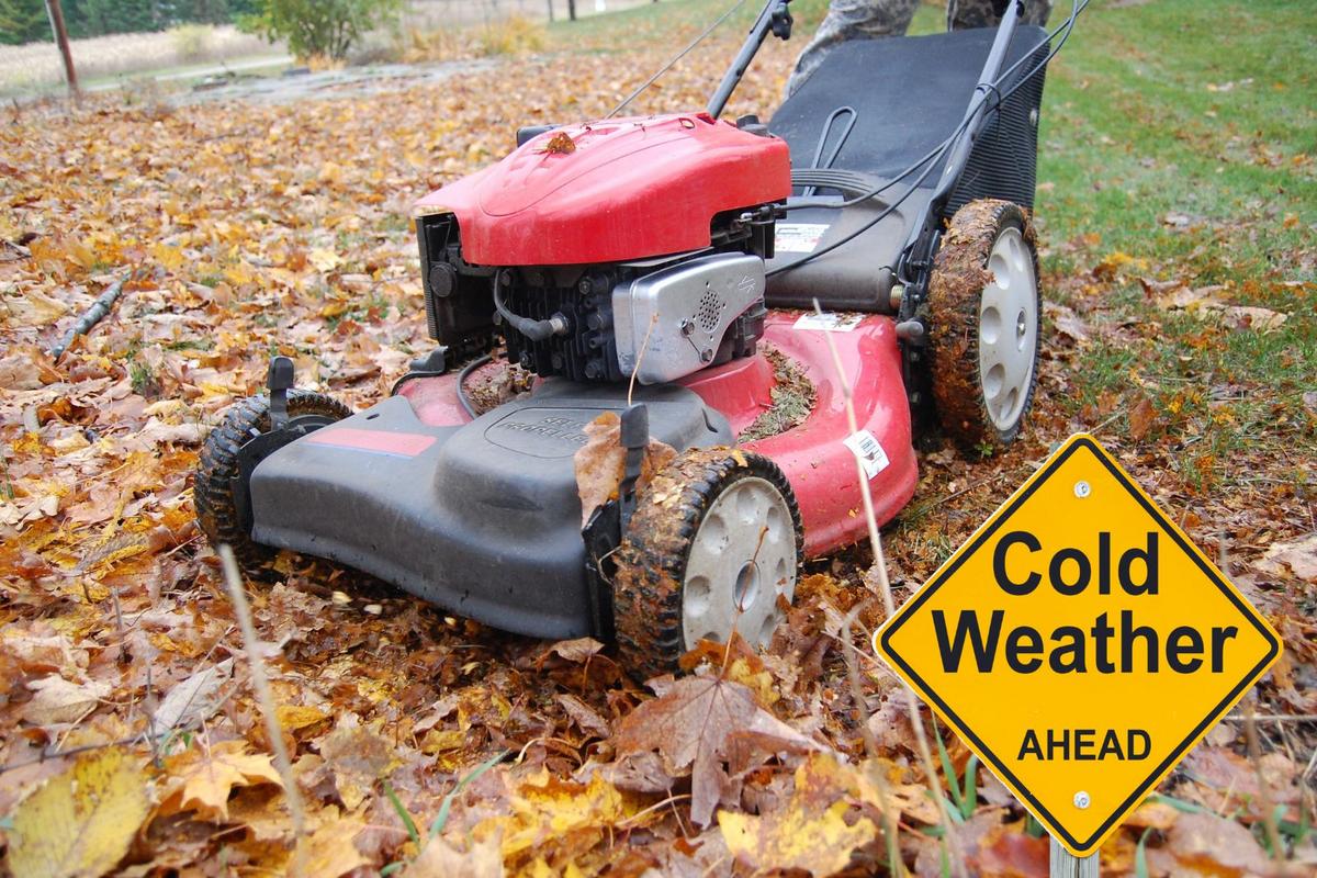 The Best Time to Cut Your Grass One Final Time Before Winter in Michigan