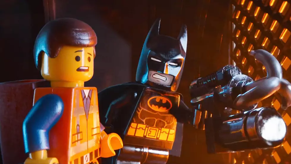 Robert Pattinson's The Batman: LEGO Set Teases Batcave Battle