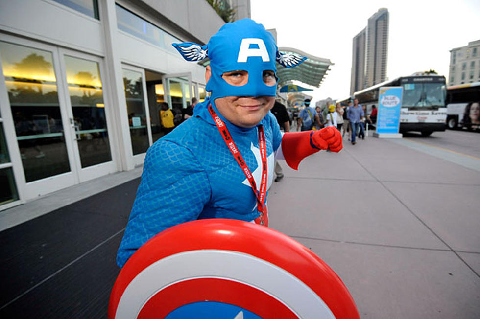 Find Out How to Attend an Early Screening of &#8216;The Avengers&#8217; for Fans Only