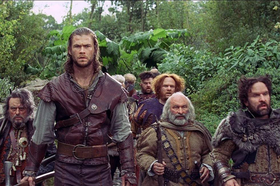 ‘Snow White and the Huntsman 2′ Ditches Kristen Stewart, May Spin-Off Chris Hemsworth