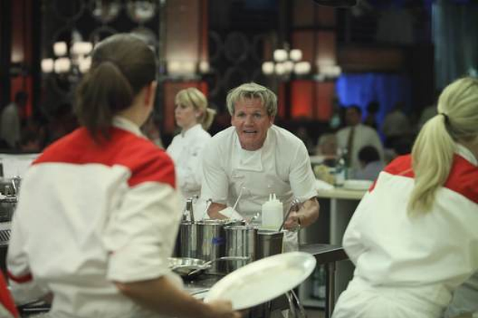 ‘Hell’s Kitchen’ Review: “13 Chefs Compete, Part 1″