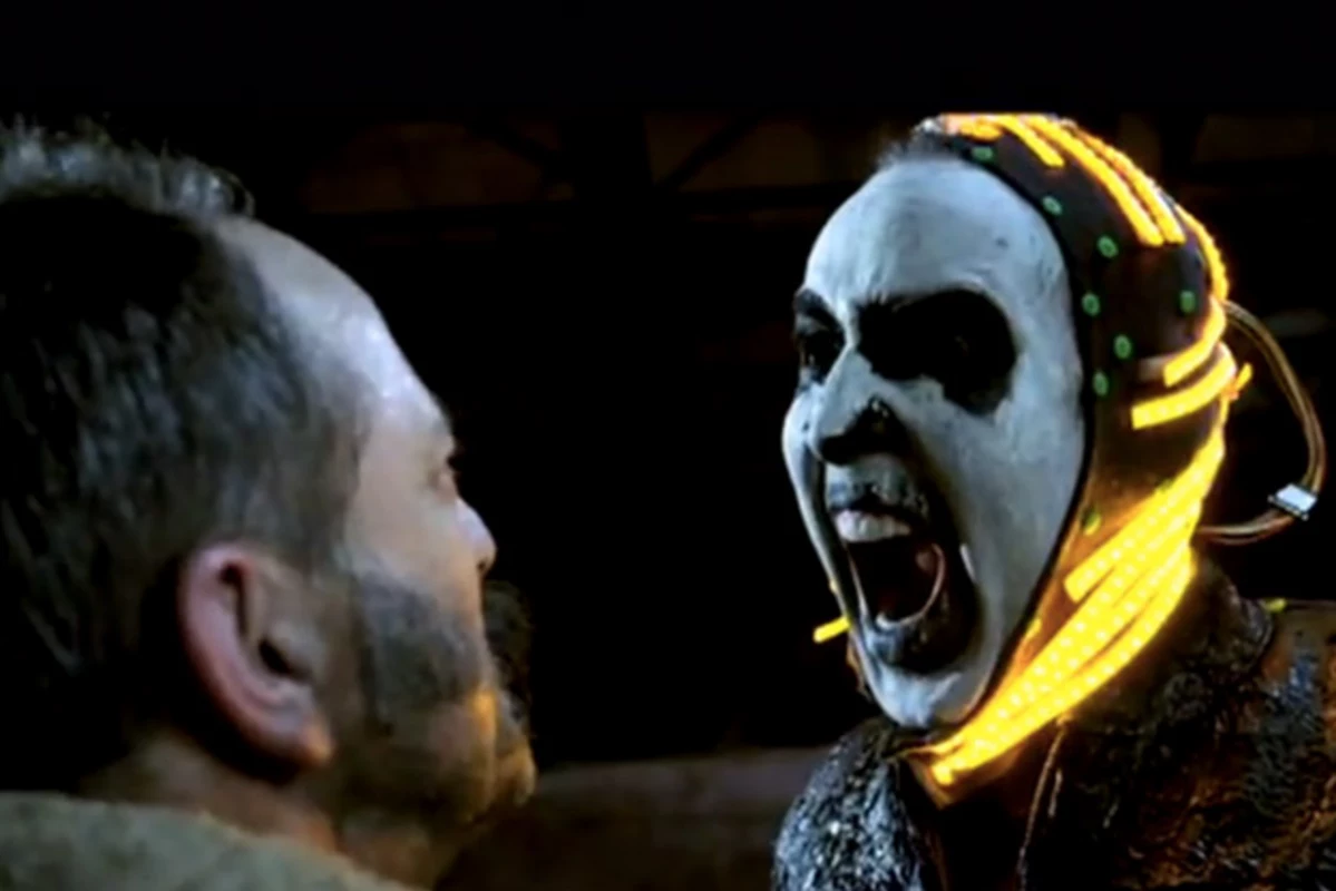 What Does Nic Cage Look Like as Ghost Rider Without the Visual Effects?
