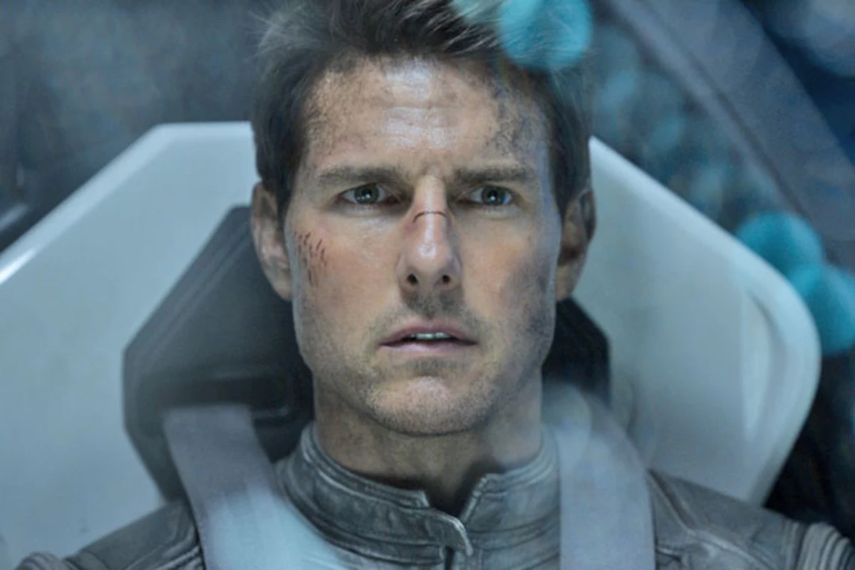 tom cruise oblivion review