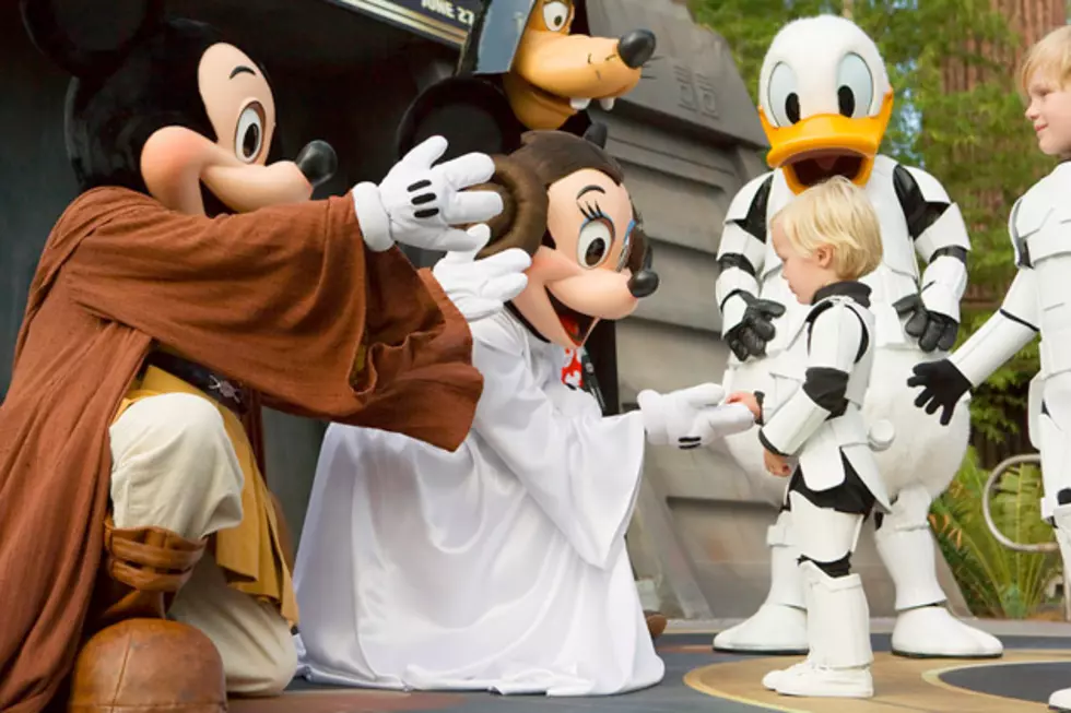 &#8216;Star Wars&#8217; Theme Park Coming to Disney World in 2018
